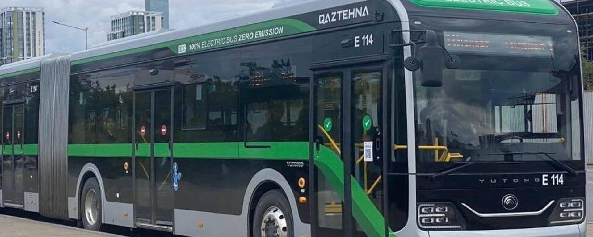 Жолаушылар автобусы - Sputnik Қазақстан, 1920, 12.09.2025