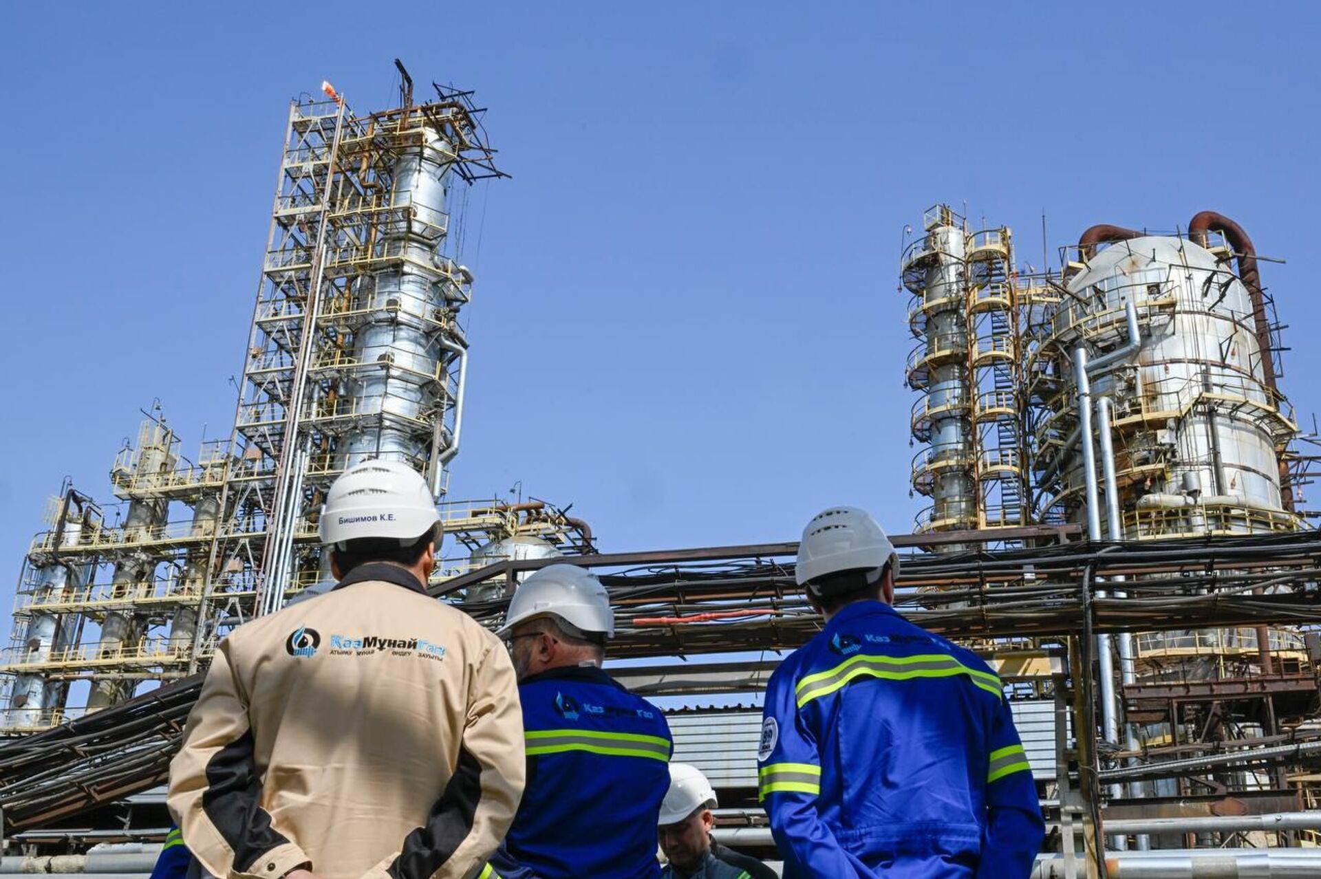 Атырауский нефтеперерабатывающий завод Атырауский нефтеперерабатывающий завод - Sputnik Казахстан, 1920, 07.09.2026