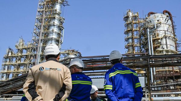 Атырауский нефтеперерабатывающий завод - Sputnik Казахстан