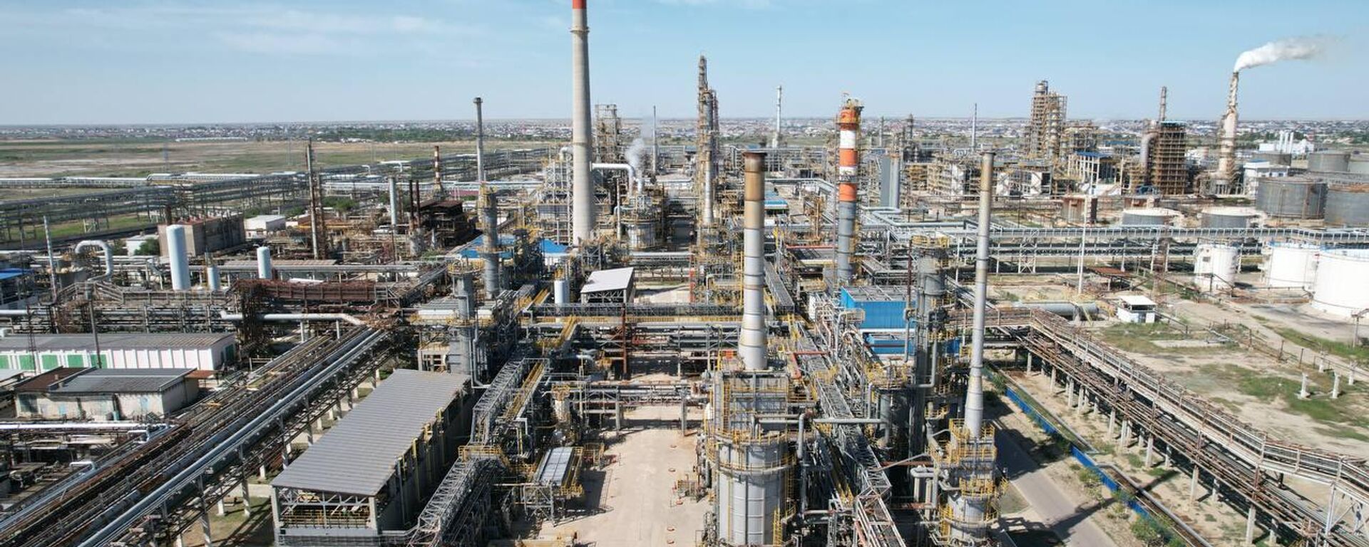 Атырауский нефтеперерабатывающий завод - Sputnik Казахстан, 1920, 17.07.2025