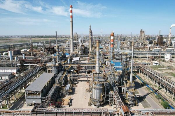 Атырауский нефтеперерабатывающий завод - Sputnik Казахстан