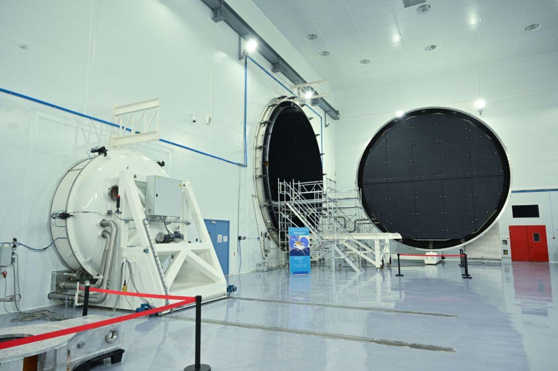 Главы делегаций ТюркПА посетили Национальный космический центр в Астане - Sputnik Казахстан, 1920, 12.06.2025