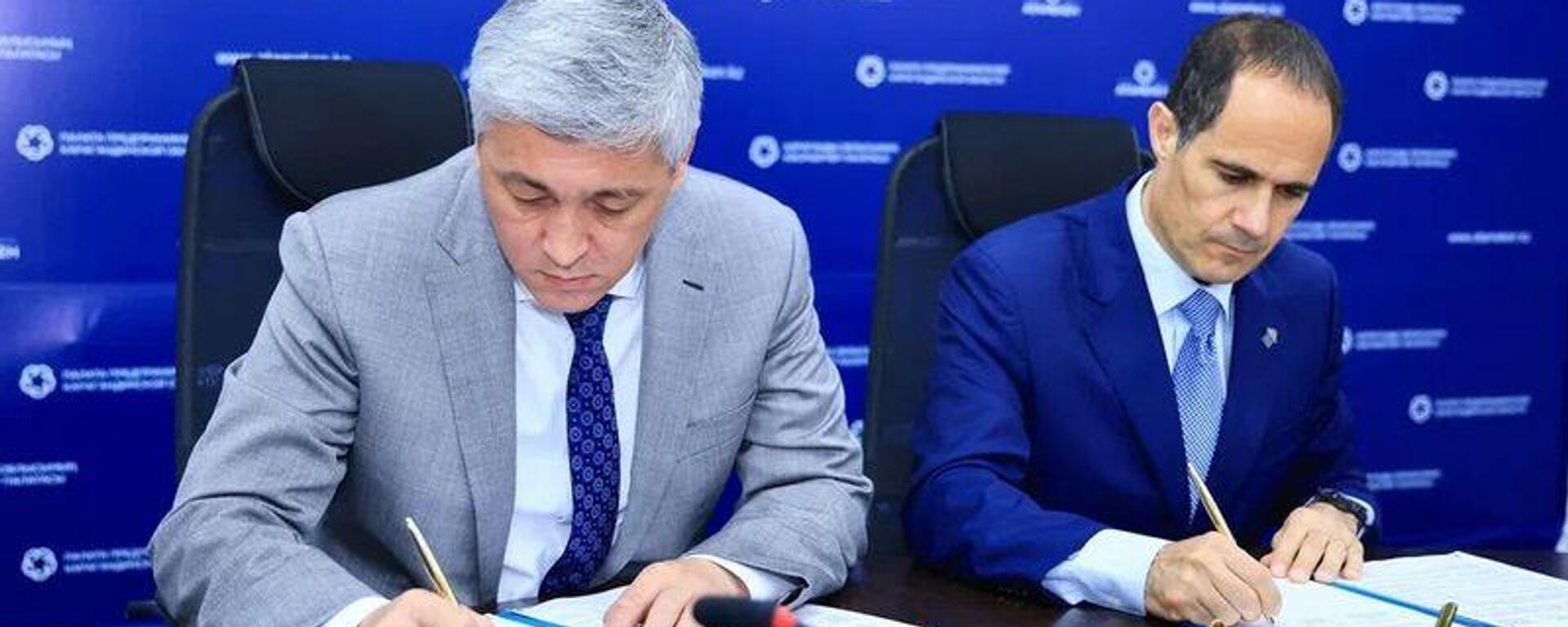 Оператор Кашагана NCOC подписал меморандум о поддержке промпредприятий Карагандинской области   - Sputnik Казахстан, 1920, 12.06.2025