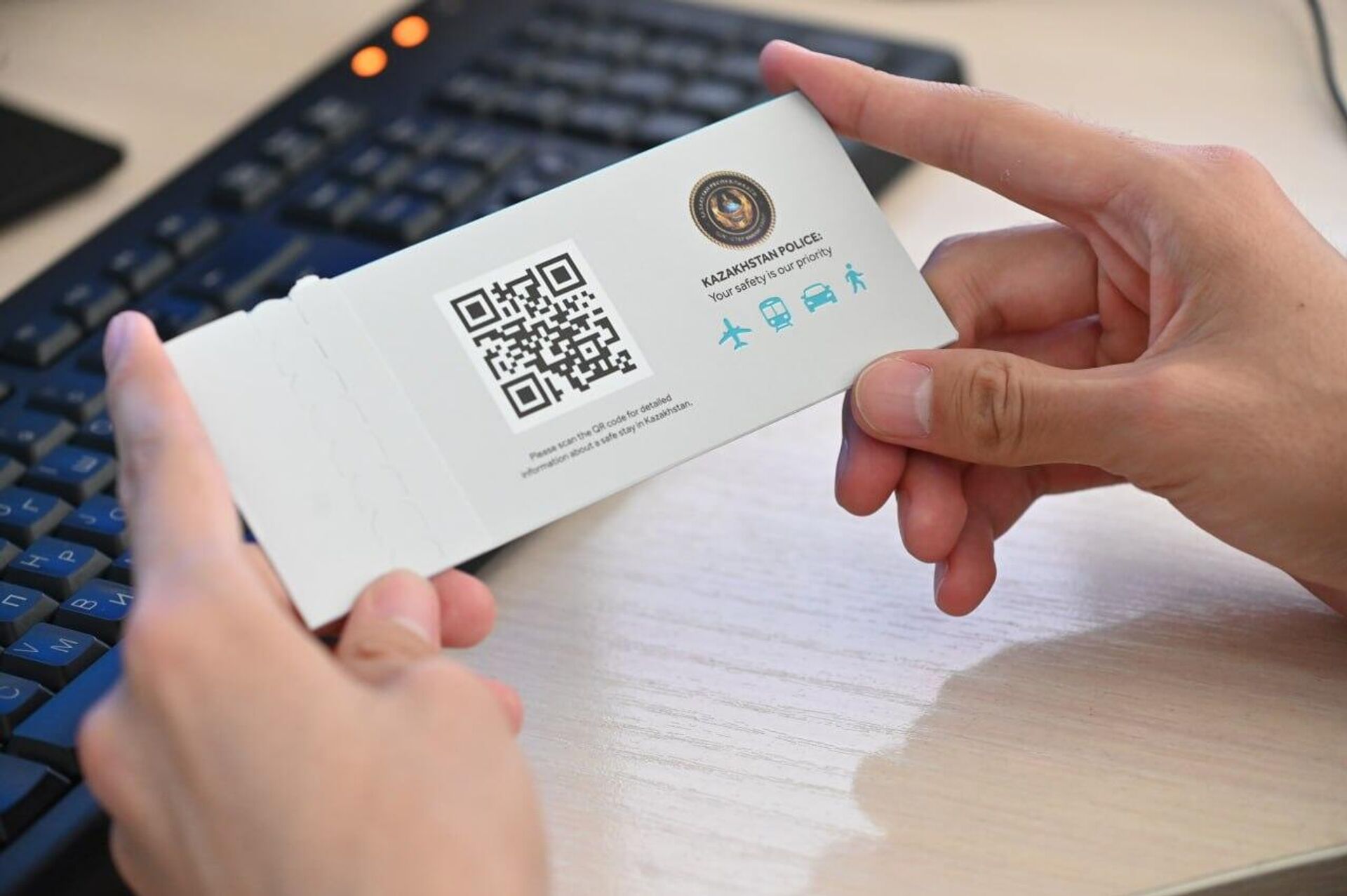 Бесплатная сим-карта - Sputnik Казахстан, 1920, 16.06.2025