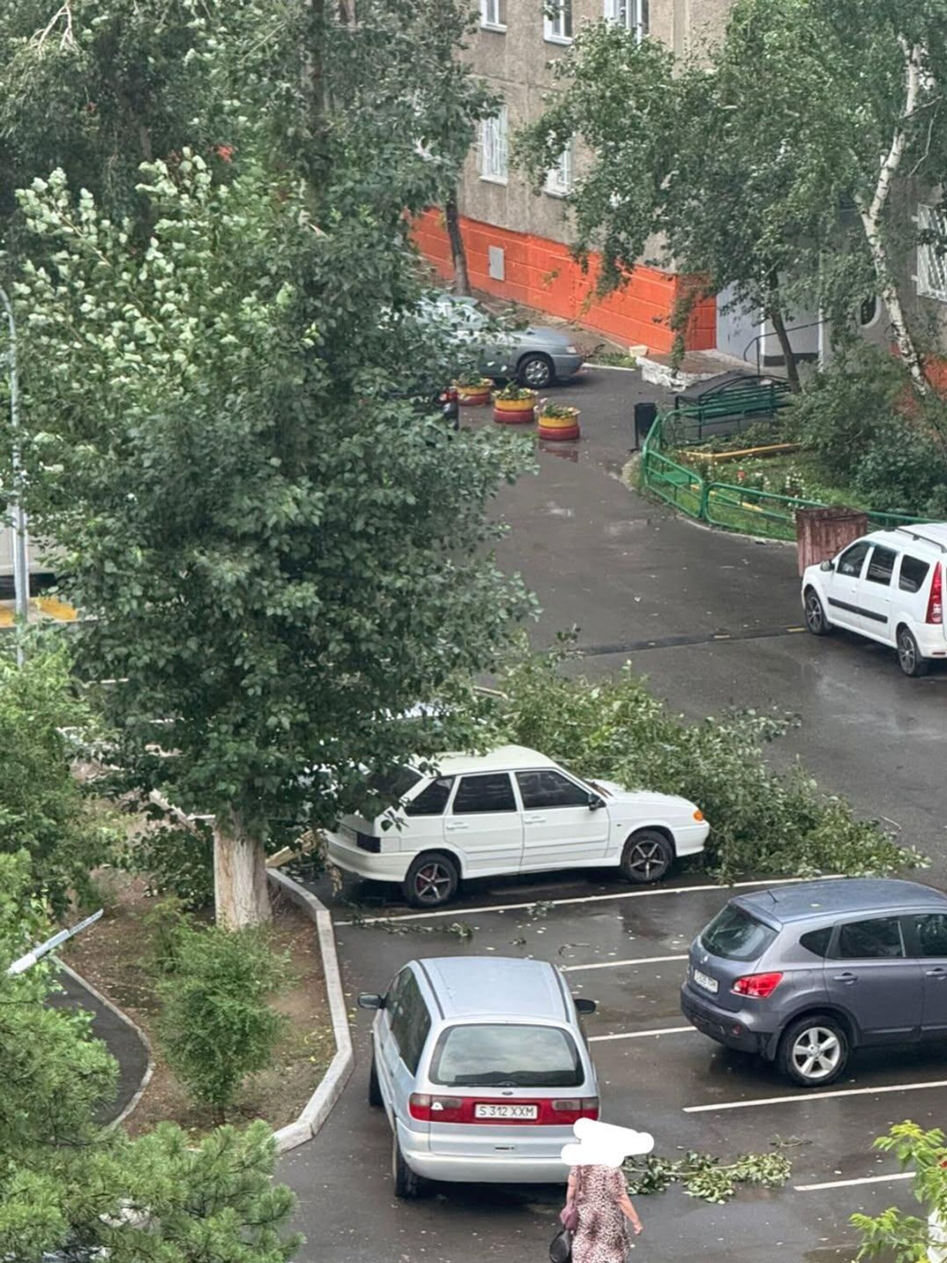 Акимат Павлодарской области показал кадры последствия урагана - Sputnik Қазақстан, 1920, 20.06.2025