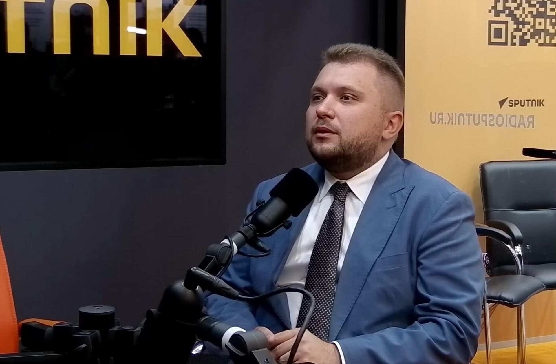 Заместитель председателя Госудумы РФ, руководитель Оргкомитета общественно-патриотического движения Победа 9/45 Борис Чернышов - Sputnik Казахстан, 1920, 23.04.2026