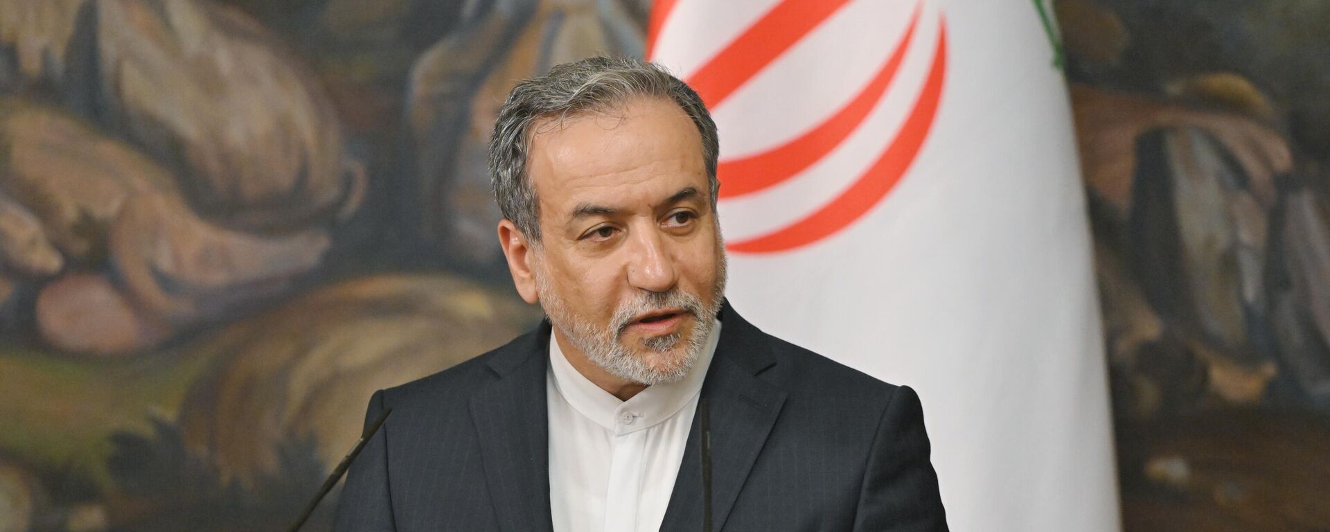 Глава МИД Ирана Аббас Аракчи - Sputnik Казахстан, 1920, 13.01.2026