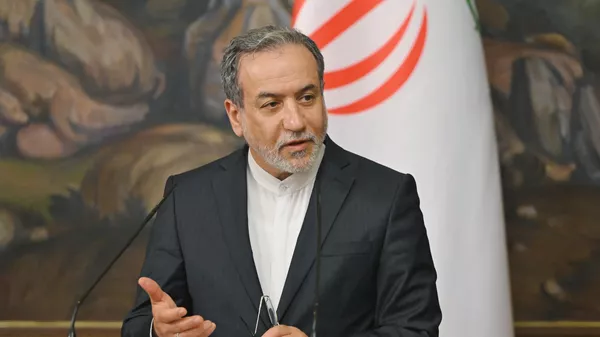 Глава МИД Ирана Аббас Аракчи - Sputnik Казахстан