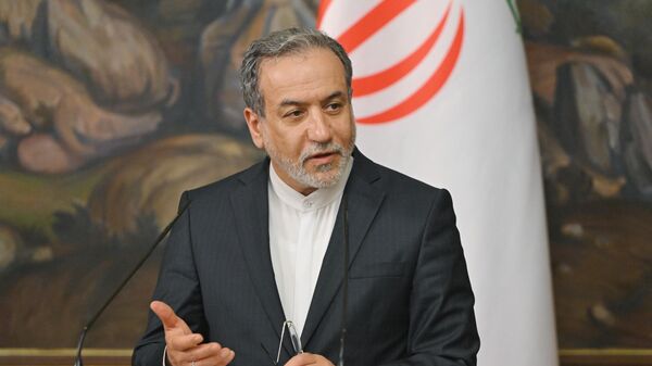 Глава МИД Ирана Аббас Аракчи - Sputnik Казахстан