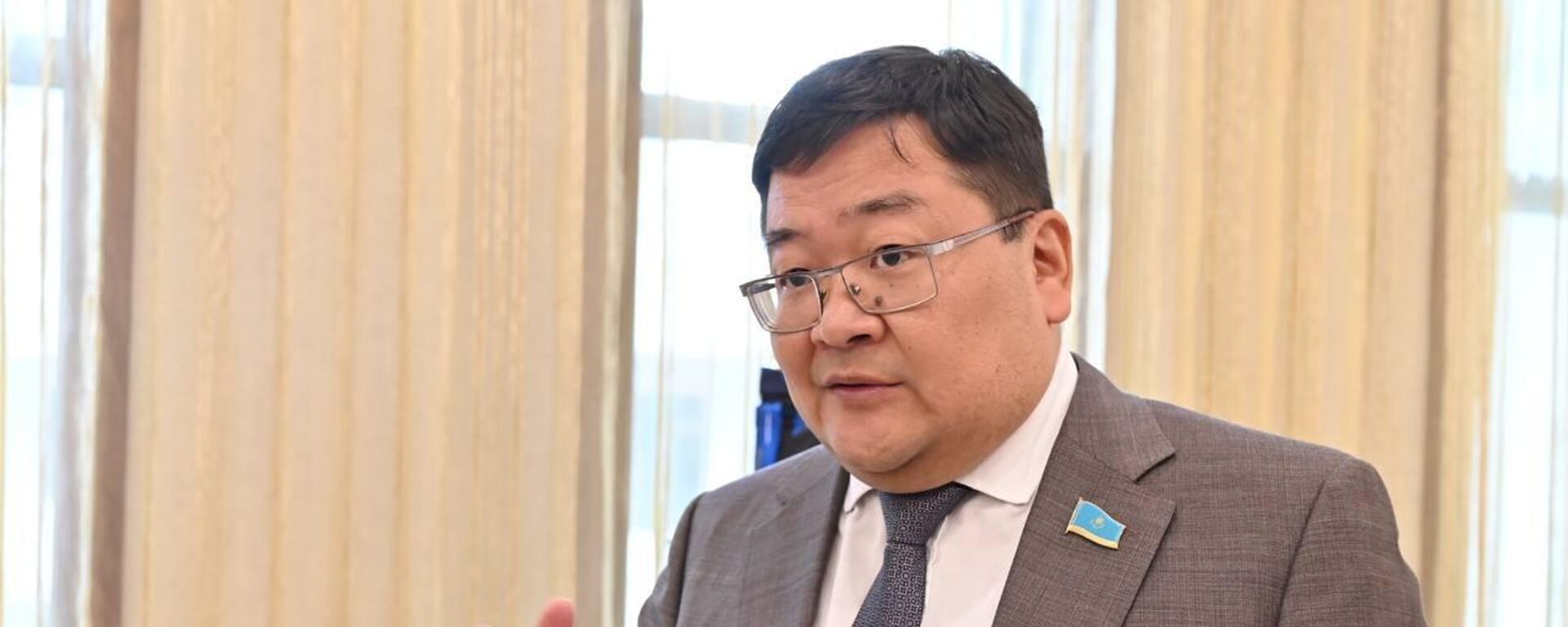 Айдос Сарым - Sputnik Казахстан, 1920, 17.12.2025