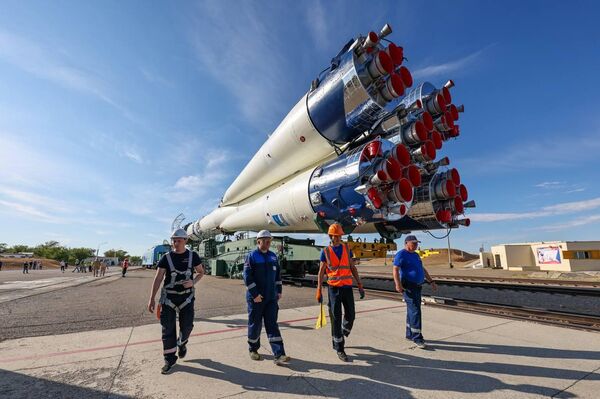 Прогресс МС-31 на стартовой площадке - Sputnik Казахстан