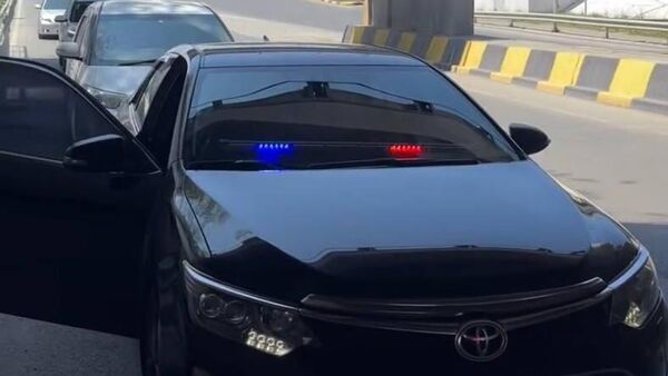 Семейде жол ережесін өрескел бұзып, әлеуметтік желіде жариялаған жүргізуші ұсталды  - Sputnik Қазақстан