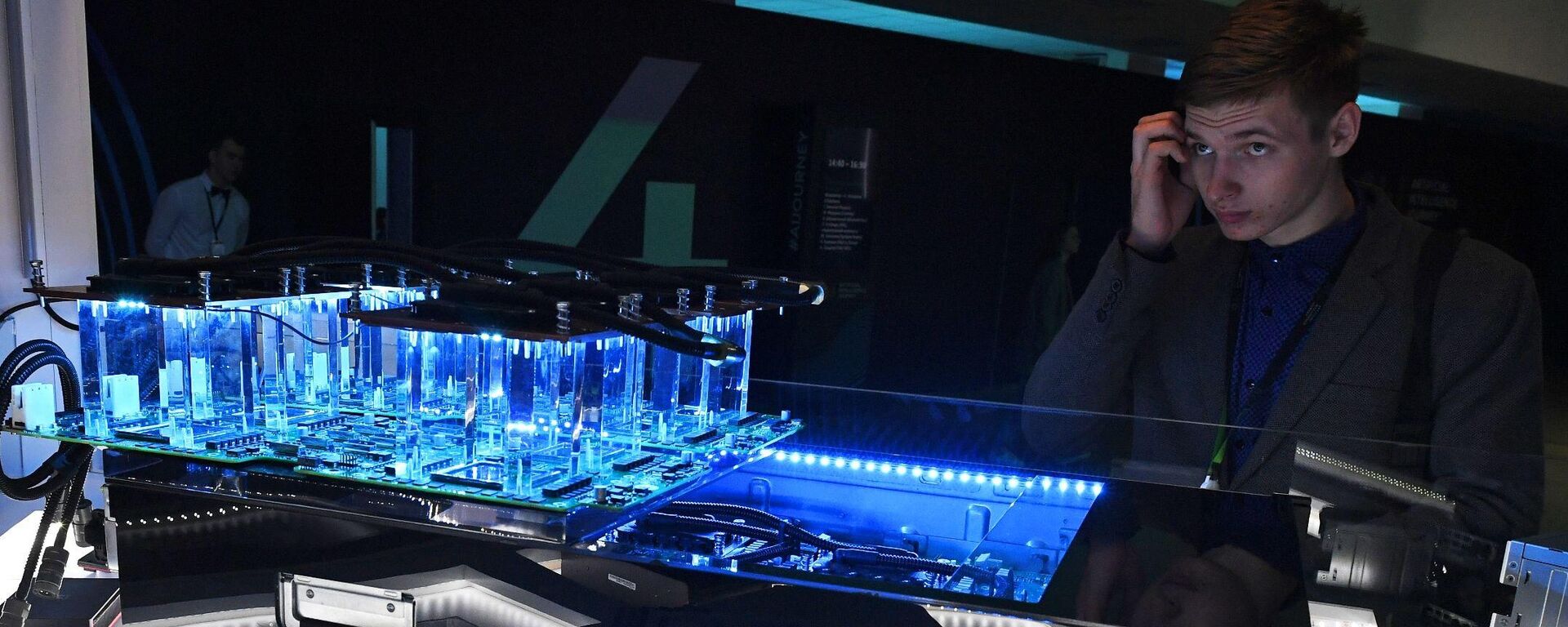 Развитие ИИ: каковы перспективы сотрудничества в рамках ШОС – видеомост - Sputnik Казахстан, 1920, 29.07.2025