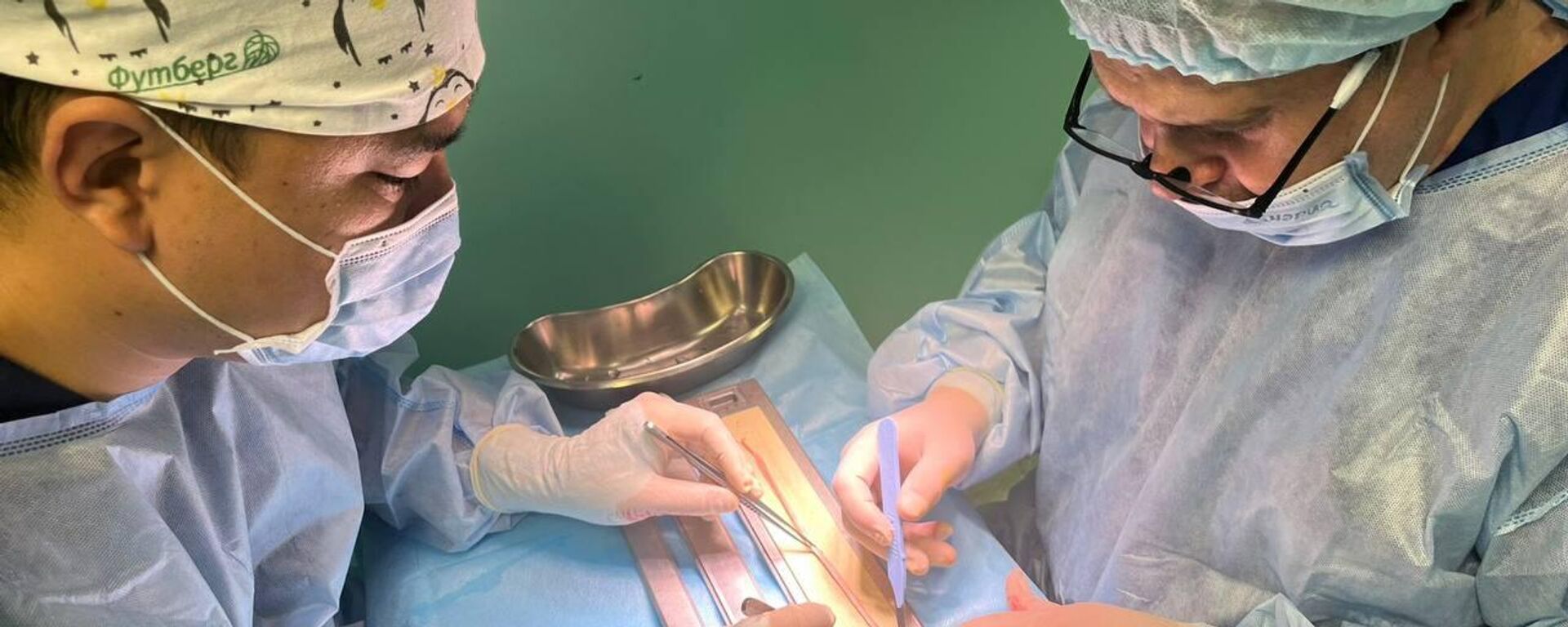 Алматыда дәрігерлер бірден 24 балаға операция жасады - Sputnik Қазақстан, 1920, 02.08.2025