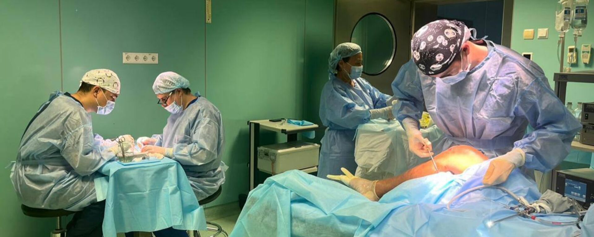 Высококлассные специалисты из Казахстана и России провели операции детям - Sputnik Казахстан, 1920, 02.08.2025