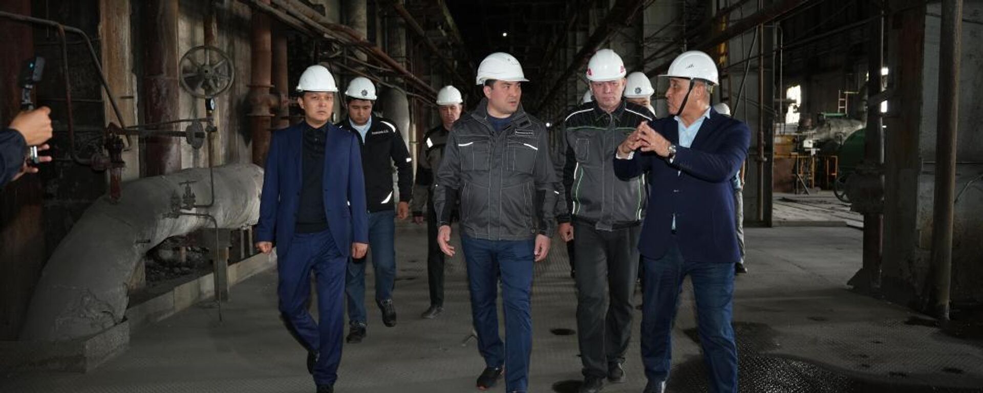 Министр энергетики проверил подготовку ТЭЦ в Карагандинской области  - Sputnik Казахстан, 1920, 04.08.2025