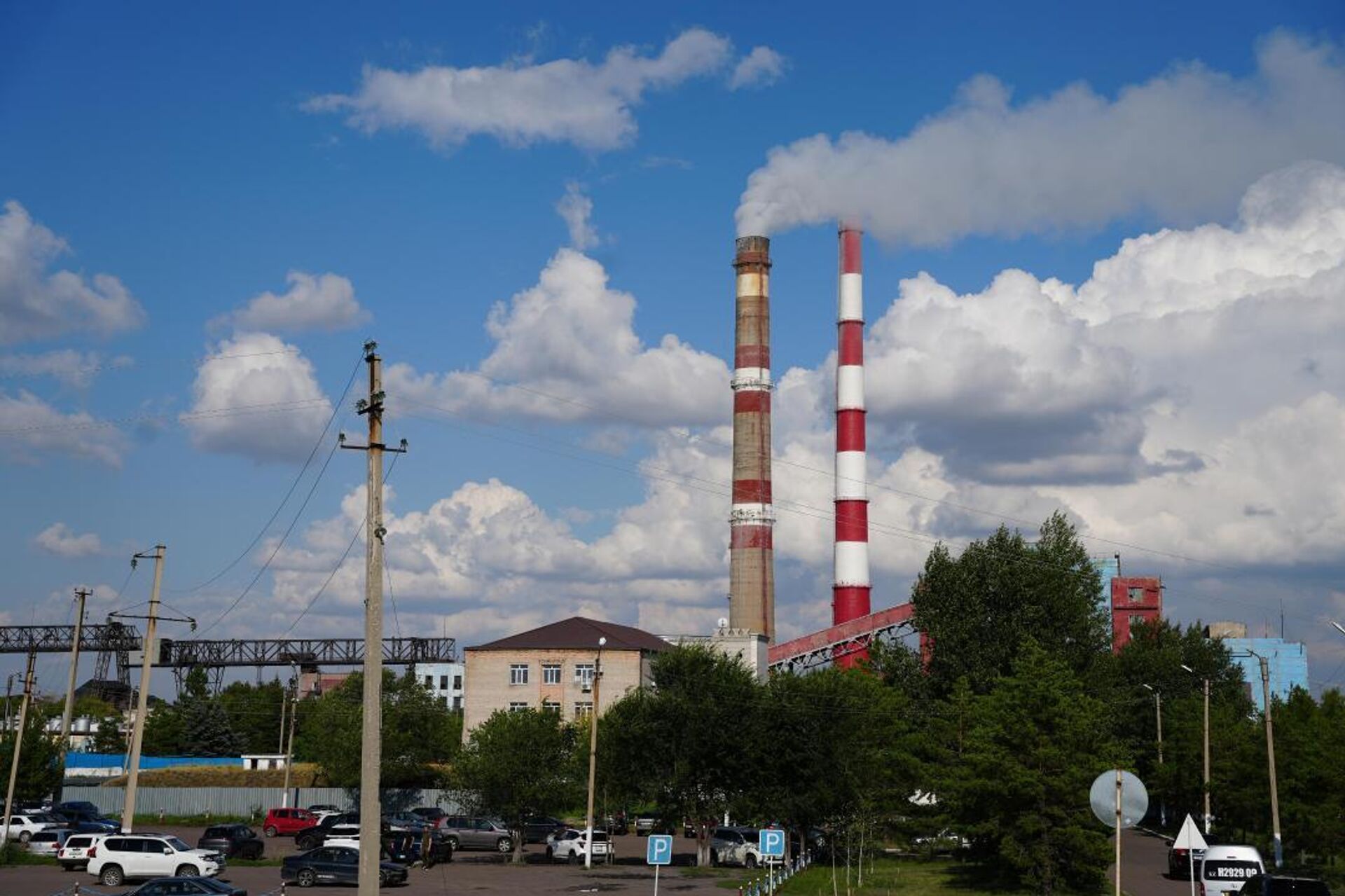 Министр энергетики проверил подготовку ТЭЦ в Карагандинской области  - Sputnik Казахстан, 1920, 04.08.2025