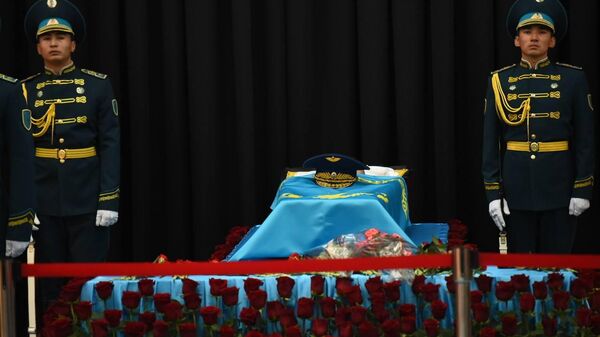 Алматыда ғарышкер Талғат Мұсабаевпен қоштасу рәсімі өтіп жатыр - Sputnik Қазақстан