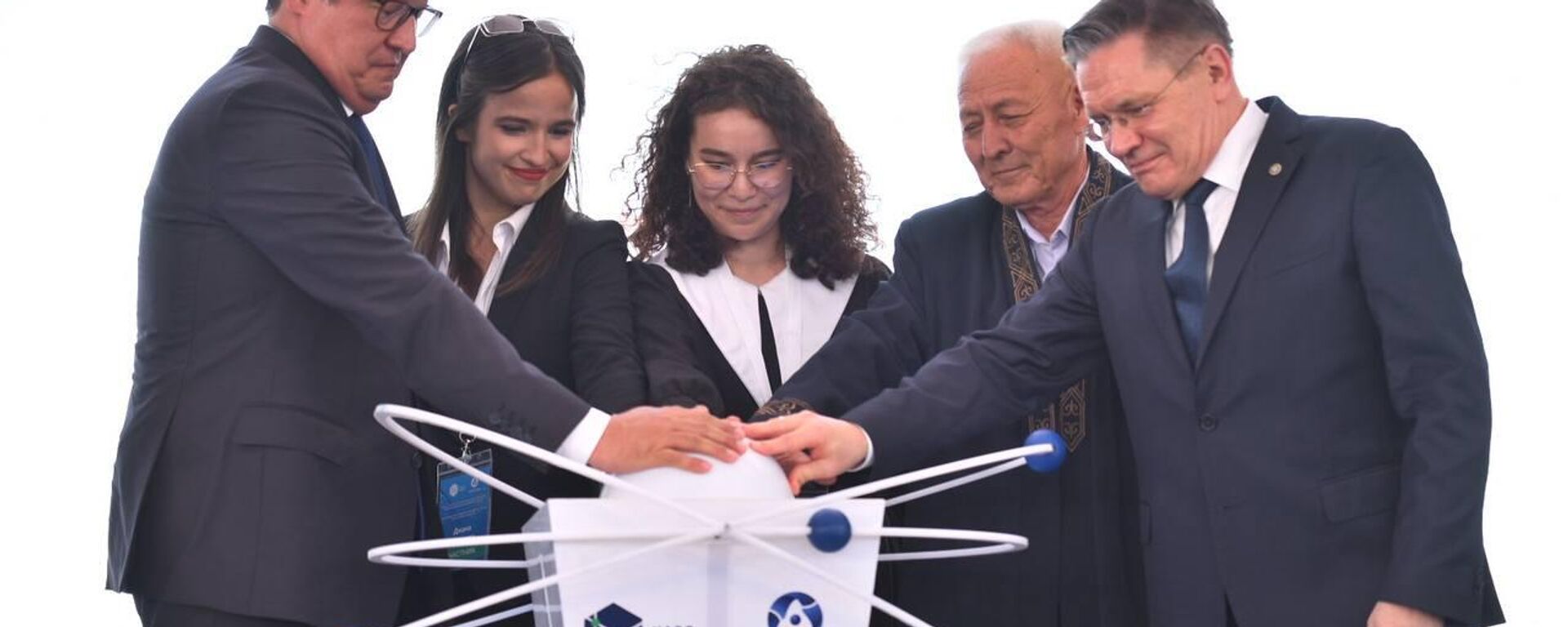 Старт работ по строительству первой АЭС в Казахстане - Sputnik Казахстан, 1920, 08.08.2025