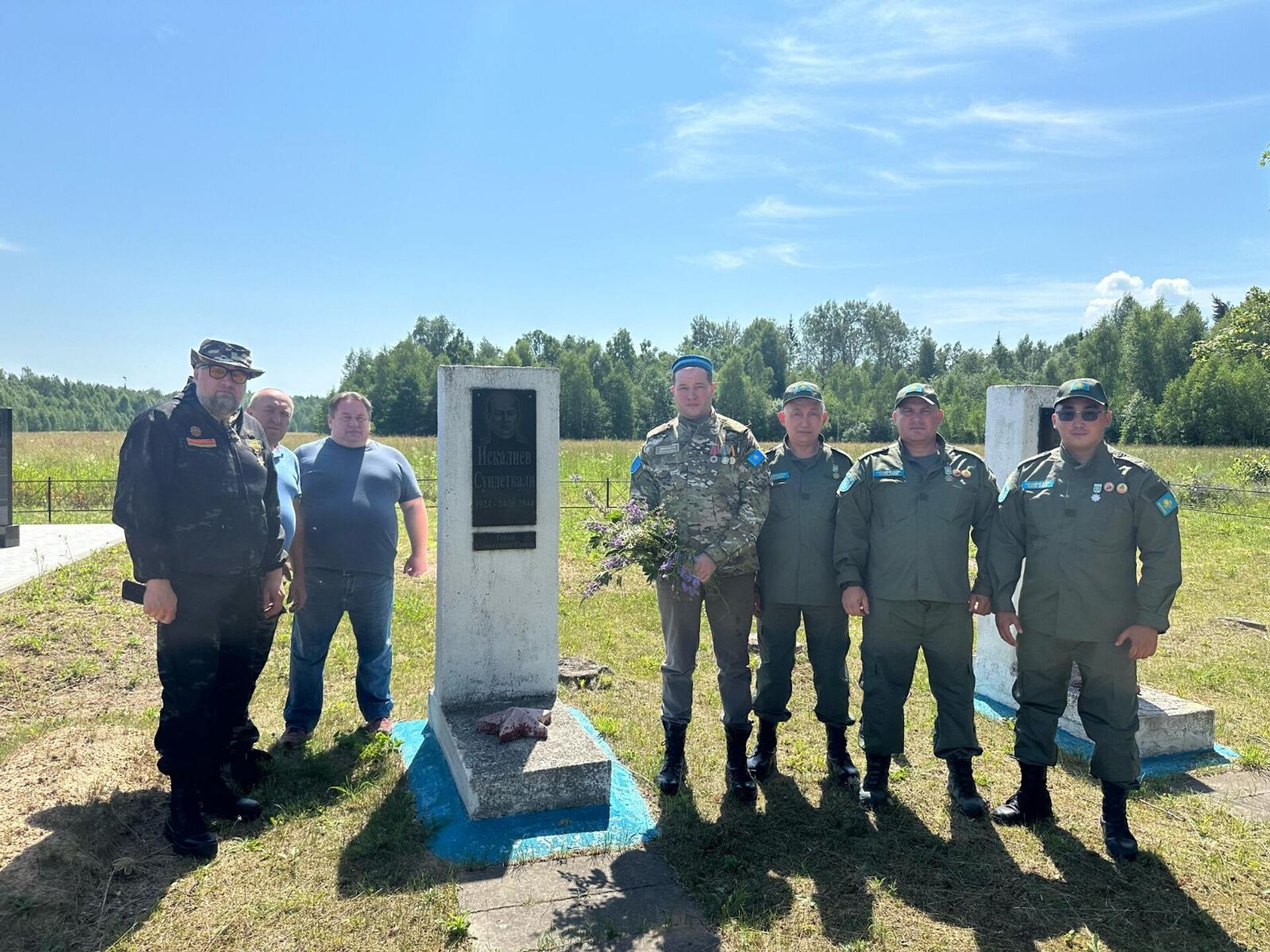 Международная поисковая экспедиция По следам Курильского десанта на острове Шумшу  - Sputnik Қазақстан, 1920, 11.08.2025