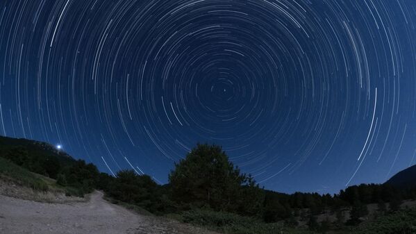 Метеорный поток Персеиды над Турцией. - Sputnik Казахстан