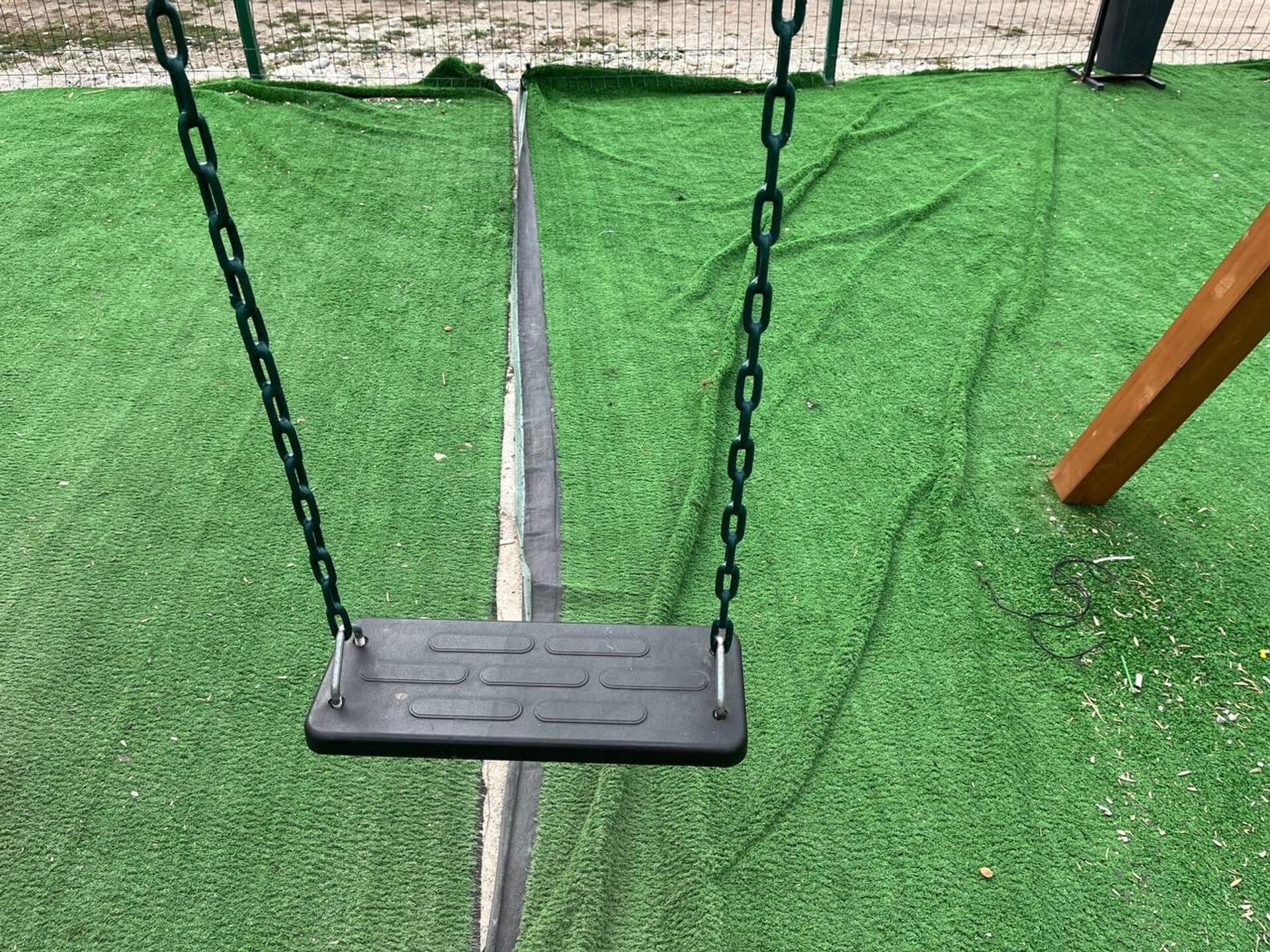 Алматы облысының Қаратоған ауылындағы ойын алаңы - Sputnik Қазақстан, 1920, 13.08.2025