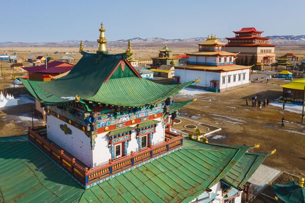 Снимок Иволгинского дацана фотографа Андрея Белавина, представленный на фотовыставке С высоты птичьего полета - Sputnik Казахстан