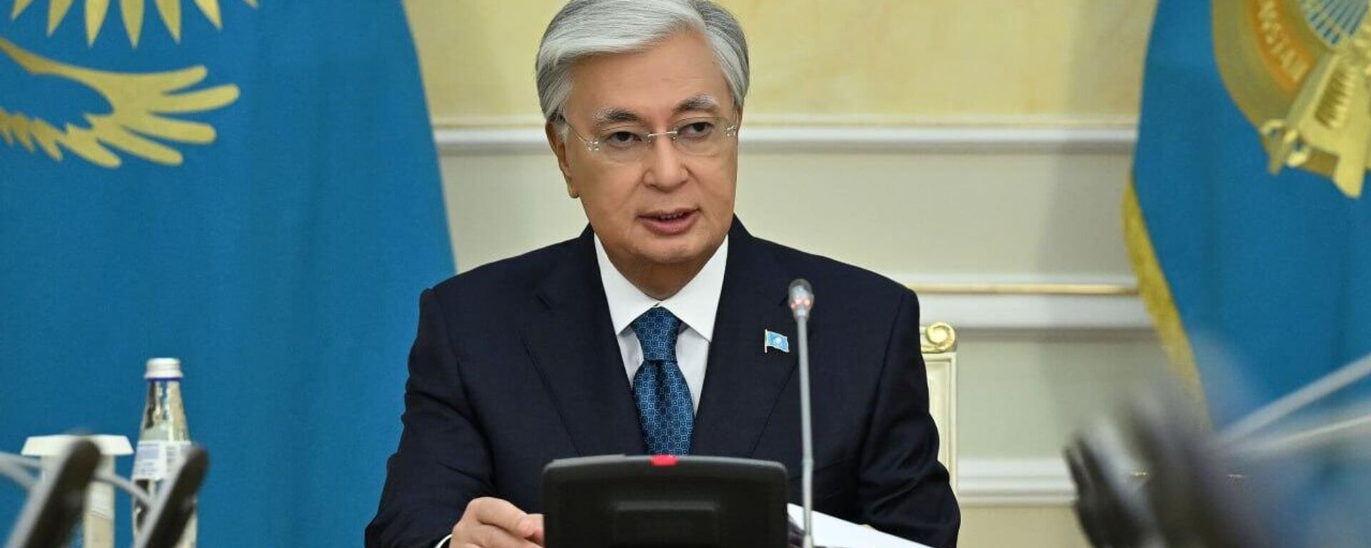 Токаев провел заседание Совета безопасности по вопросам противодействия наркотизму Токаев провел заседание Совета безопасности по вопросам противодействия наркотизму - Sputnik Казахстан, 1920, 13.08.2025