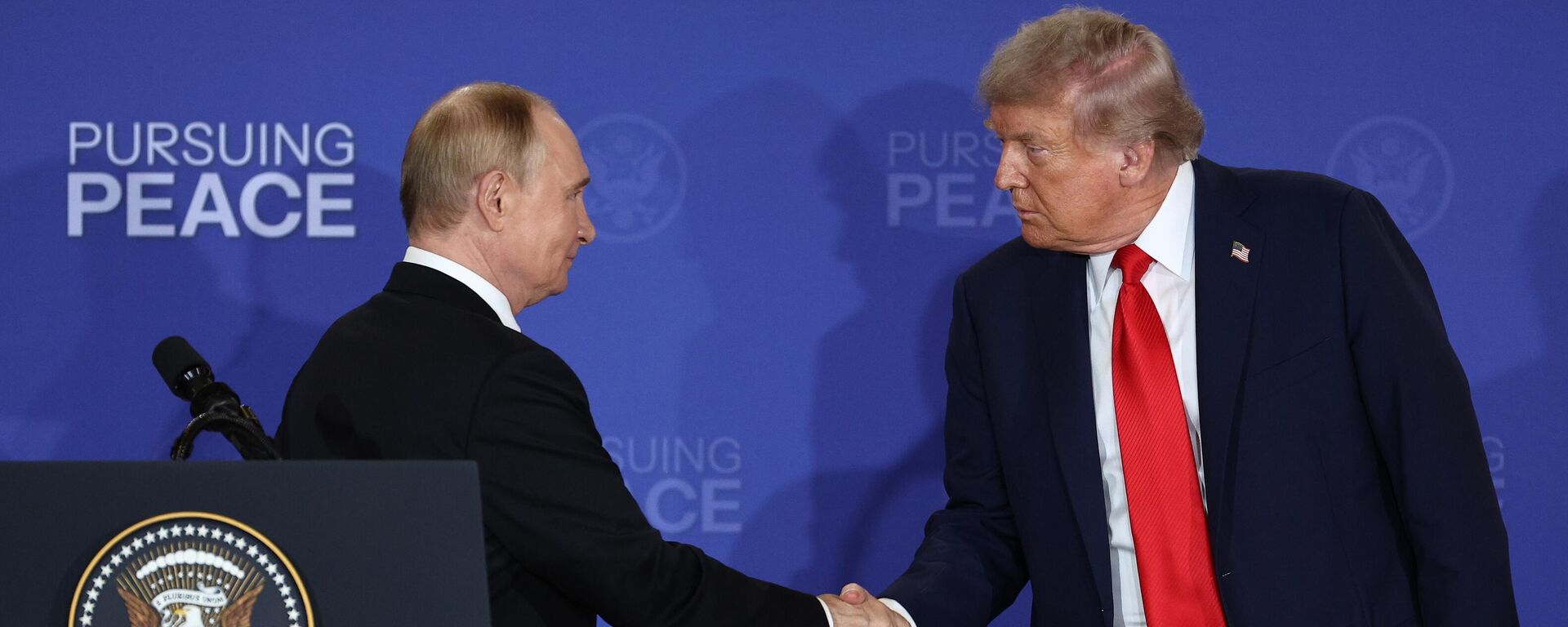 Саммит России и США на Аляске - Sputnik Казахстан, 1920, 17.10.2025