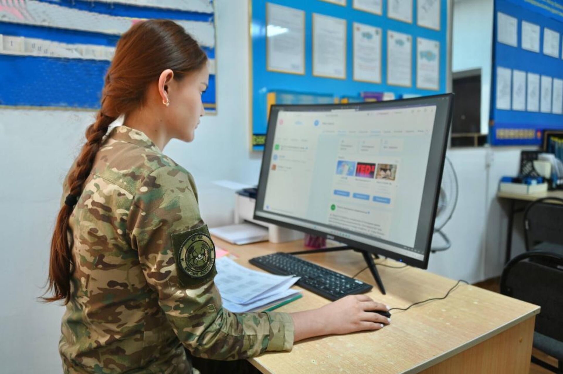 Национальный мессенджер Aitu в Вооруженных силах Казахстана - Sputnik Казахстан, 1920, 18.08.2025