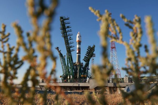 Спутник Бион-М с живым грузом отправляется в космос  - Sputnik Казахстан