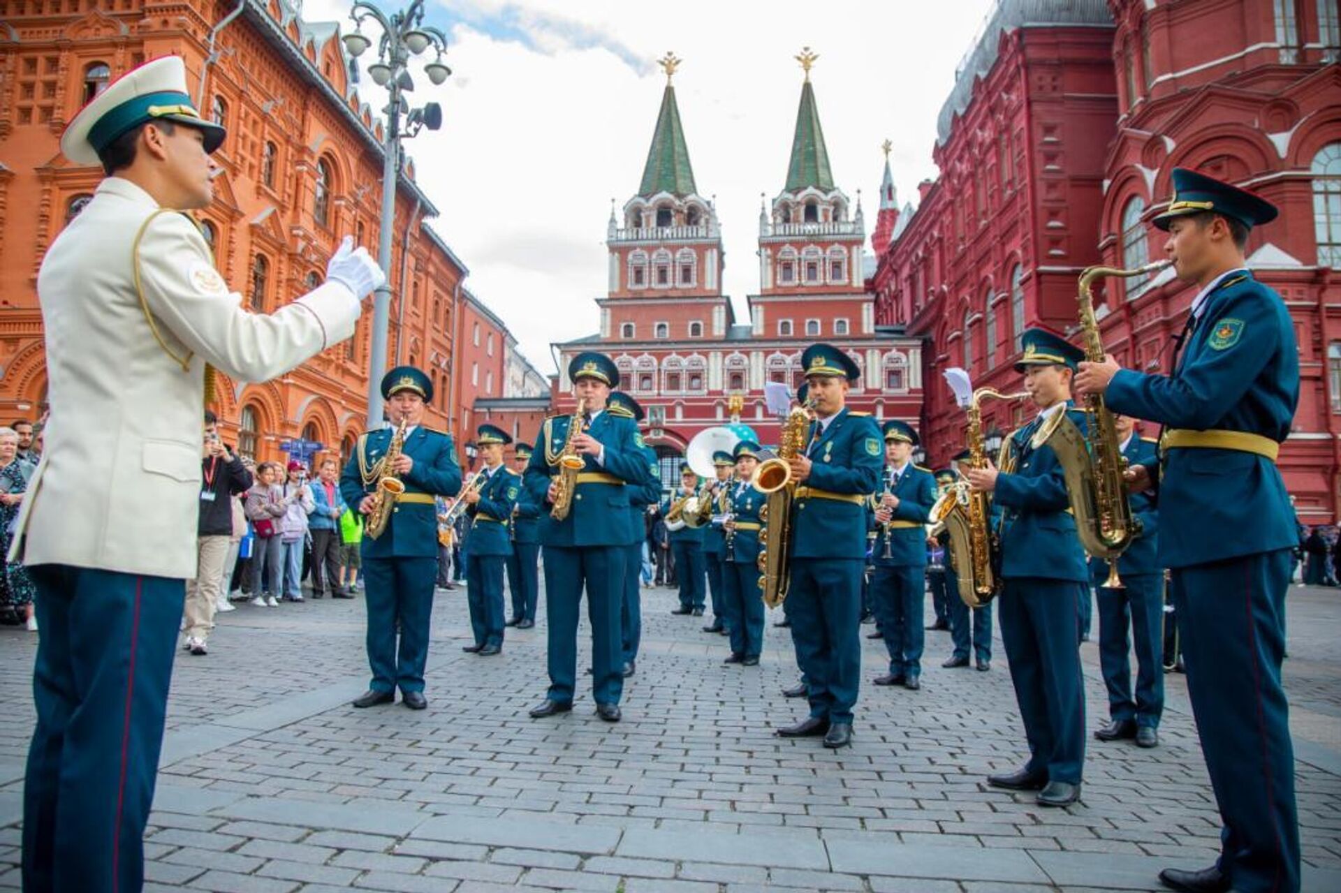 Творческий коллектив Вооруженных сил Казахстана выступил на Красной площади в Москве - Sputnik Казахстан, 1920, 23.08.2025