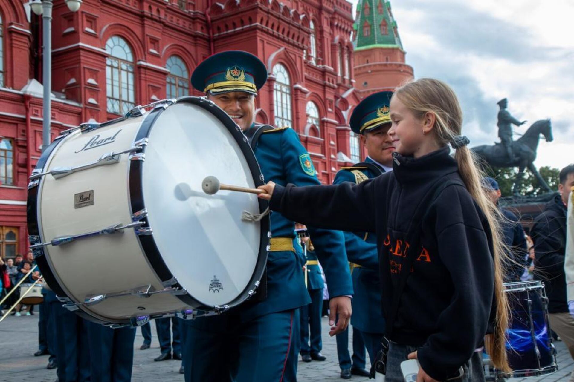 Творческий коллектив Вооруженных сил Казахстана выступил на Красной площади в Москве - Sputnik Казахстан, 1920, 23.08.2025