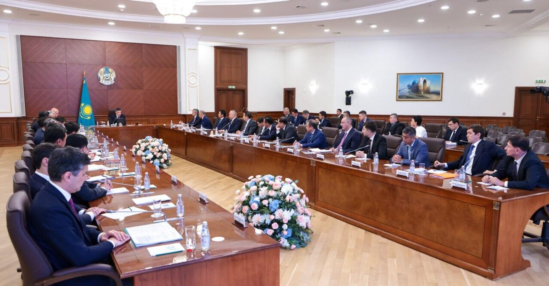 Вопросы развития горно-металлургического комплекса рассмотрели в правительстве Казахстана - Sputnik Казахстан, 1920, 27.08.2025