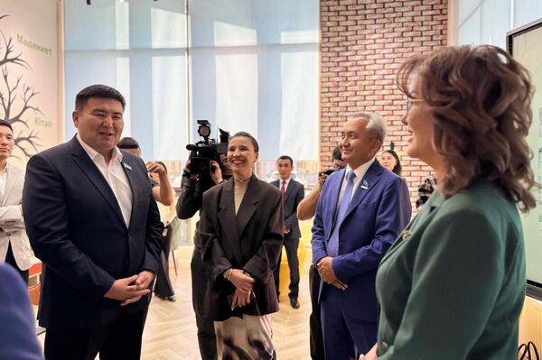 Новую библиотеку открыли в Астане - Sputnik Казахстан