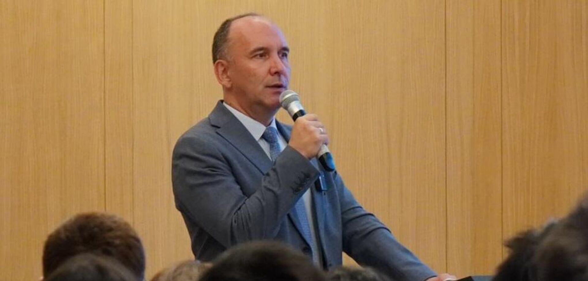 Руководитель Алматинского филиала НИЯУ МИФИ Аскар Давлетов - Sputnik Казахстан, 1920, 02.09.2025