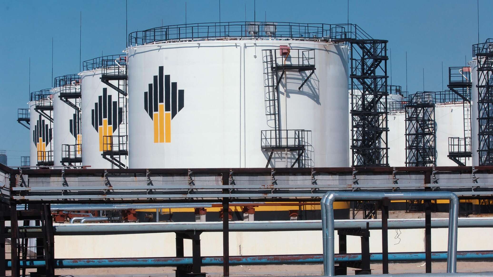 Роснефть сдержала операционные расходы в первом квартале