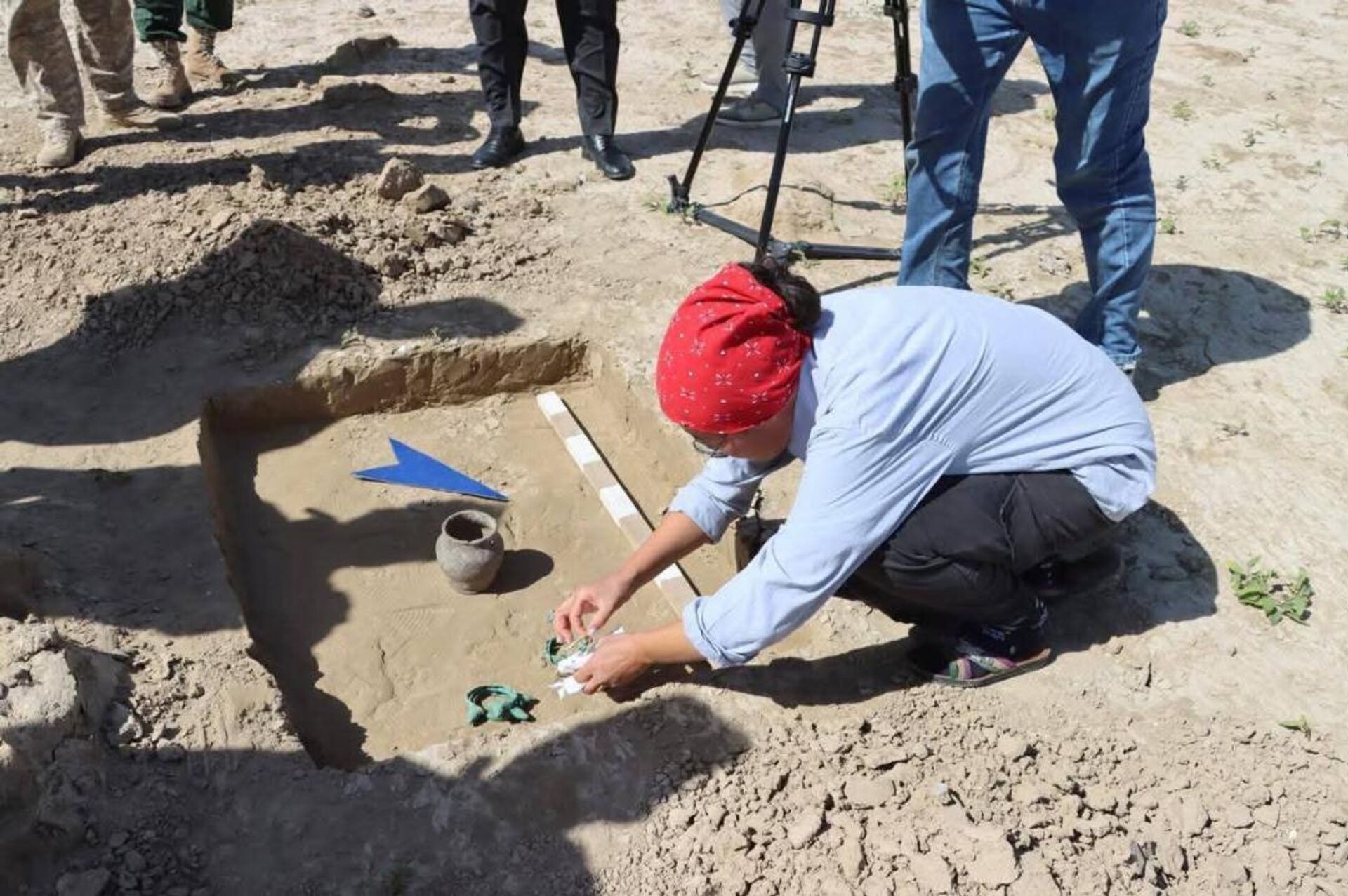 Древние артефакты обнаружили в Туркестанской области Древние артефакты обнаружили в Туркестанской области - Sputnik Қазақстан, 1920, 07.09.2025