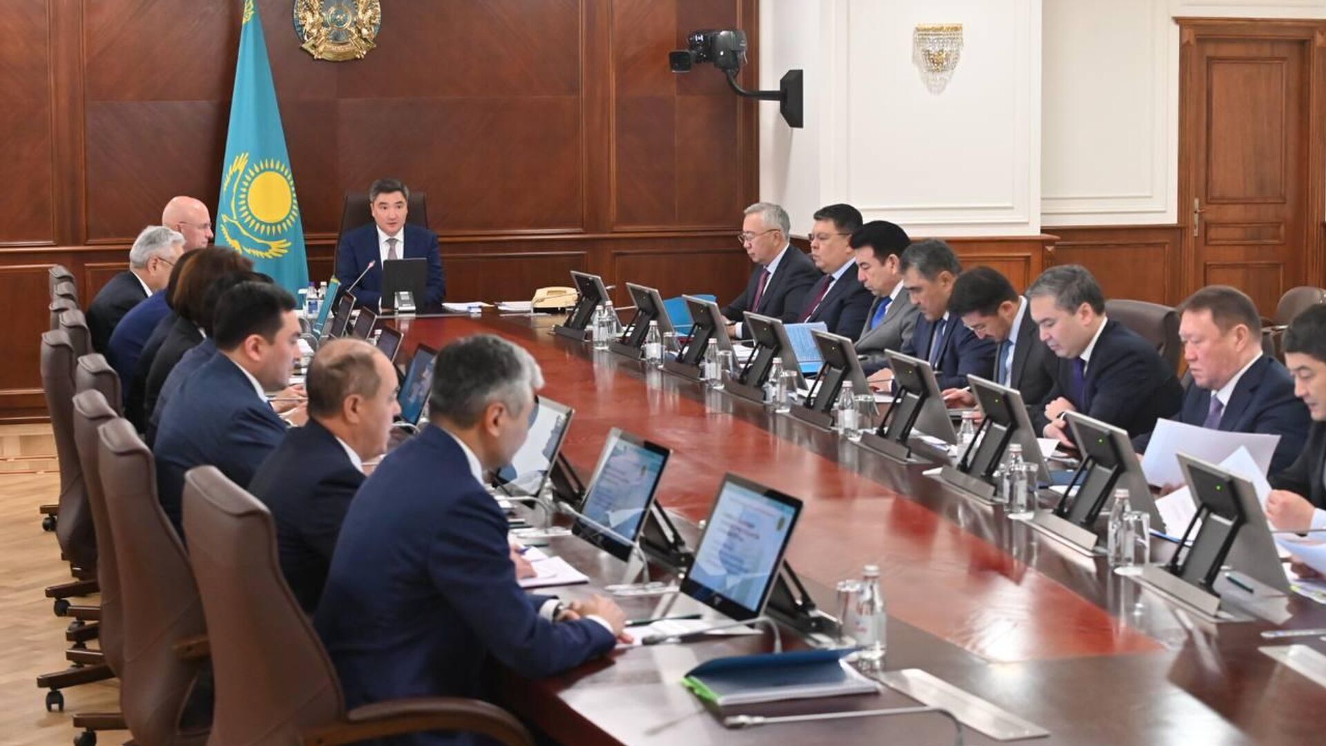 Тоқаев зейнетақыға қатысты тапсырма берді - сарапшылар тобы құрылды  - Sputnik Қазақстан, 1920, 09.09.2025