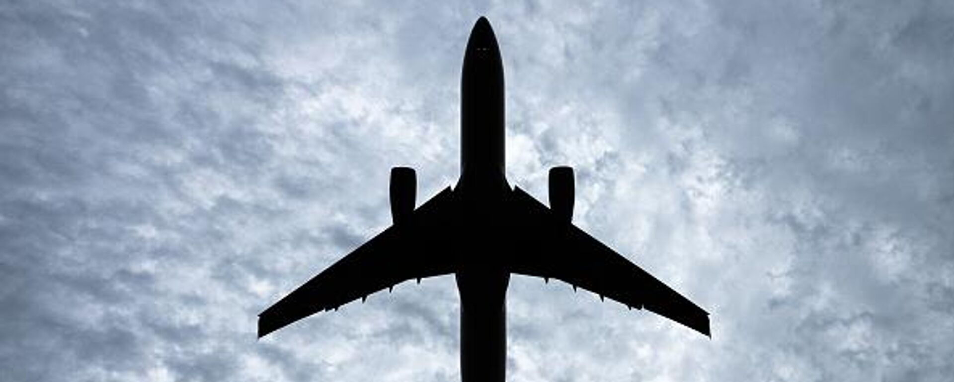 Самолет, архивное фото - Sputnik Казахстан, 1920, 12.12.2025