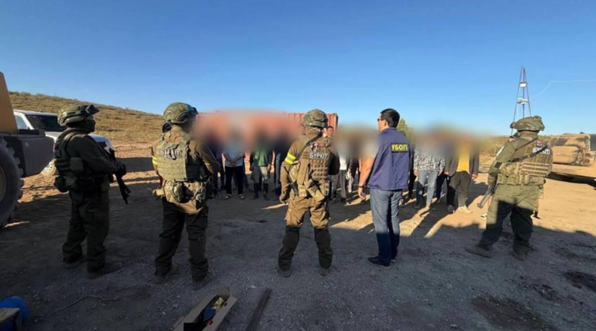 Полиция пресекла незаконную добычу драгоценных металлов в Восточно-Казахстанской области  - Sputnik Казахстан, 1920, 11.09.2025