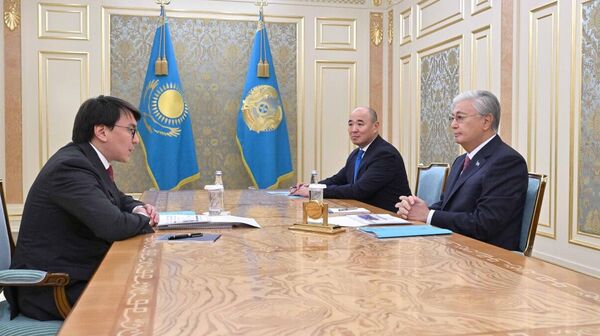 Мемлекет басшысы Бәсекелестікті қорғау және дамыту агенттігінің төрағасы Марат Омаровты қабылдады - Sputnik Қазақстан