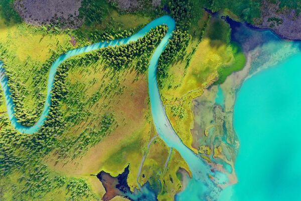 Снимок "Бирюза" фотографа Павла Ившина, получивший спецприз "Природный арт-объект" XI фотоконкурса РГО "Самая красивая страна". - Sputnik Казахстан