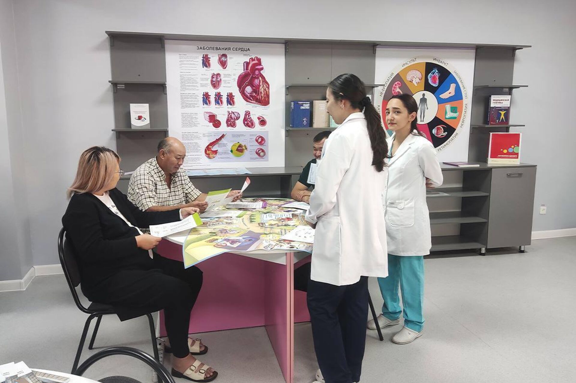 Алматыда республикалық эндокринология және қант диабеті орталығы ашылды - Sputnik Қазақстан, 1920, 12.09.2025