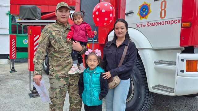 Қыздың кеудесі бейне