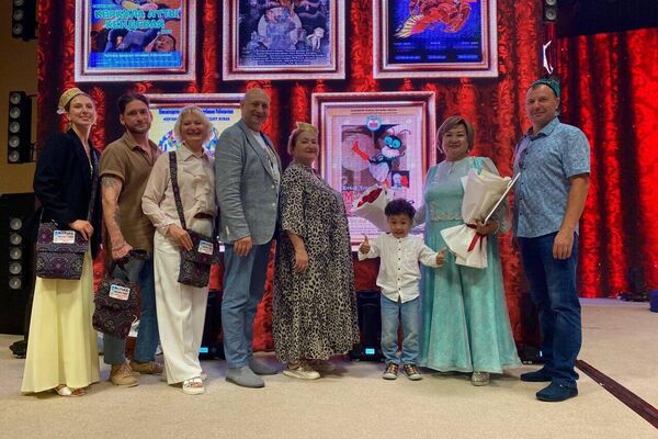 Кукольный театр из Набережных Челнов на фестивале в Актау  - Sputnik Казахстан