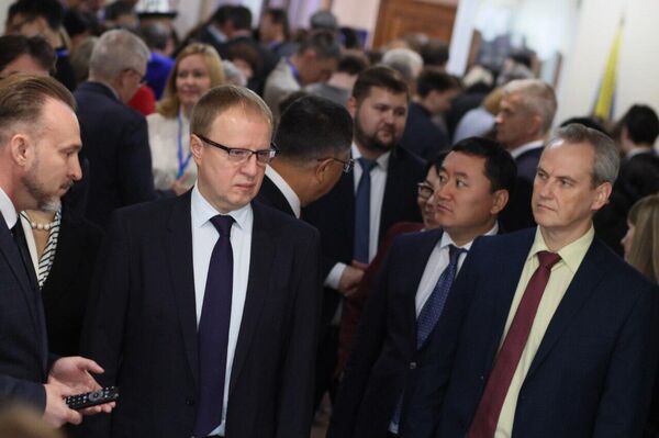 IV Международный алтаистический форум Славяно-тюркский мир на пространстве Большого Алтая: история и современность. в Барнауле IV Международный алтаистический форум Славяно-тюркский мир на пространстве Большого Алтая: история и современность. в Барнауле - Sputnik Казахстан