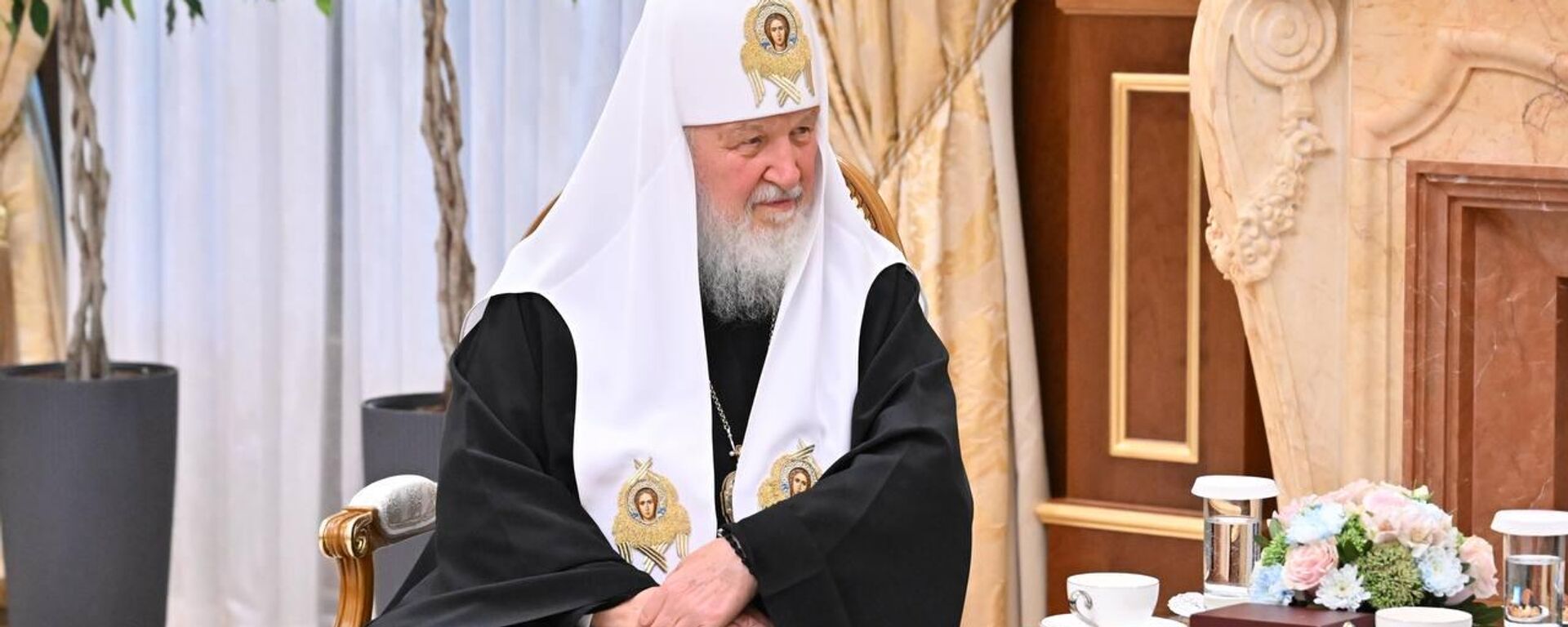 Спикер сената Маулен Ашимбаев встретил Патриарха Московского и всея Руси Кирилла Спикер сената Маулен Ашимбаев встретил Патриарха Московского и всея Руси Кирилла - Sputnik Казахстан, 1920, 17.09.2025