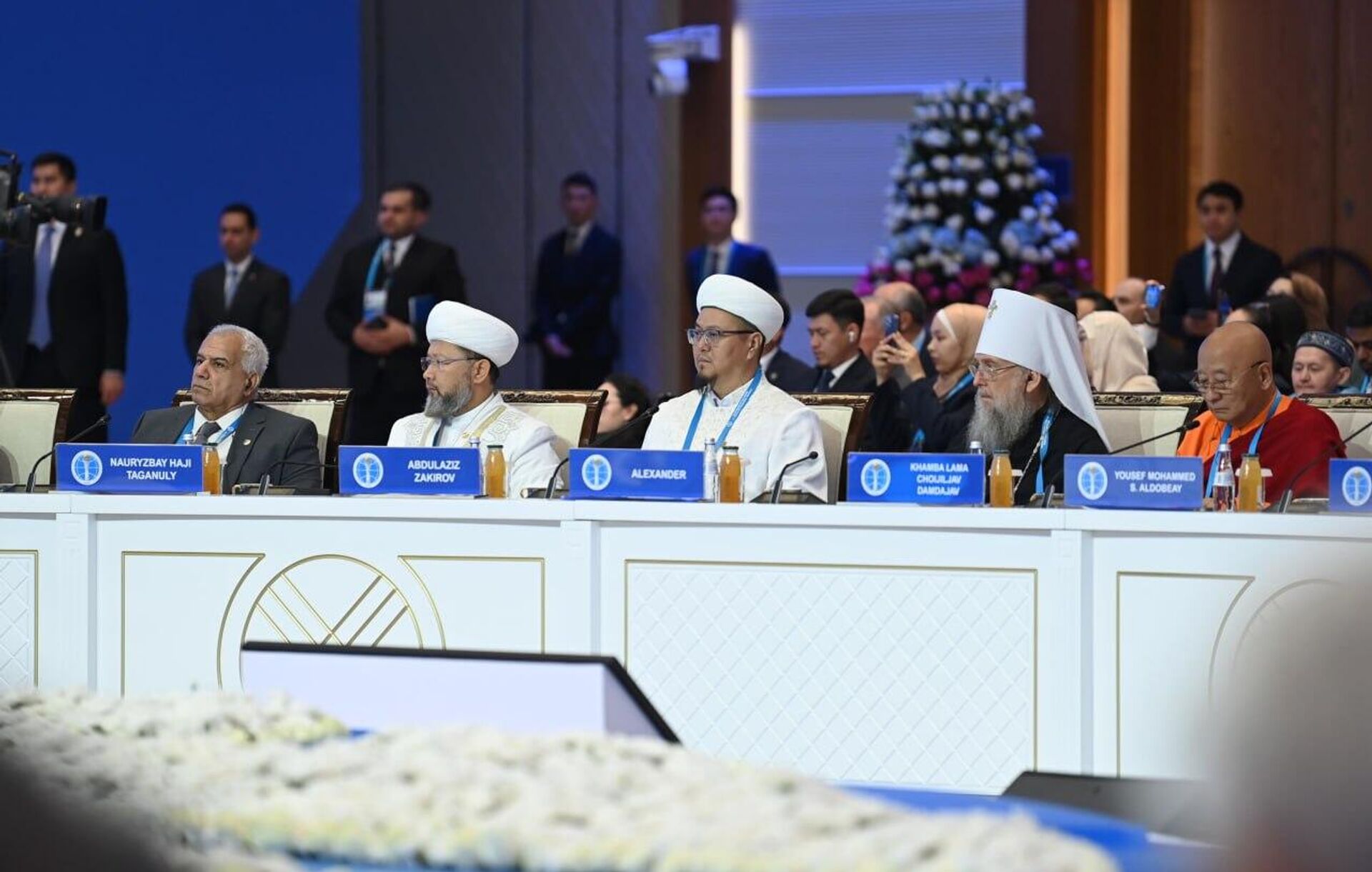 Выступление Токаева на VIII Съезде лидеров мировых и традиционных религий - Sputnik Казахстан, 1920, 17.09.2025