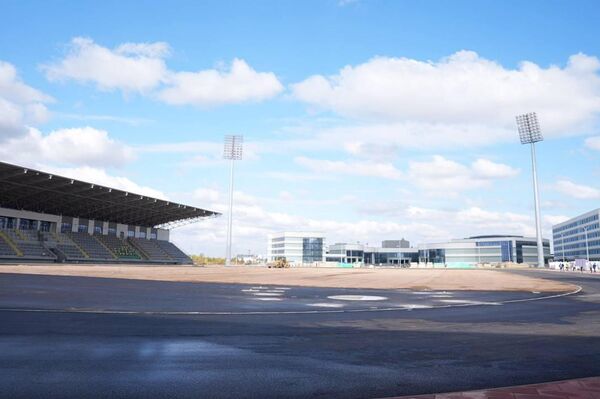 Роман Скляр ознакомился с ходом строительства Национального университета спорта в Астане Роман Скляр ознакомился с ходом строительства Национального университета спорта в Астане - Sputnik Казахстан